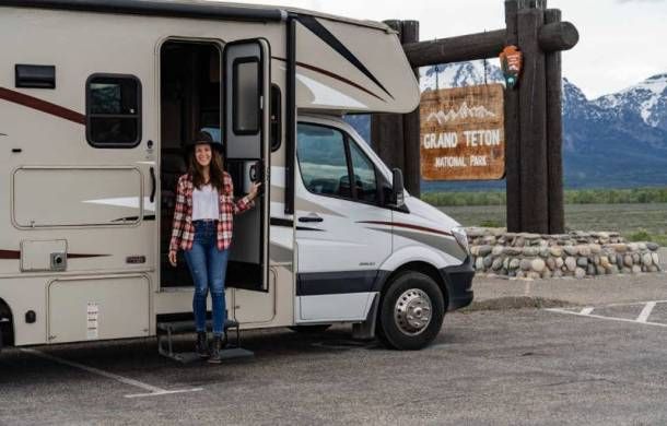 How To Rent An Rv: The Ultimate Guide